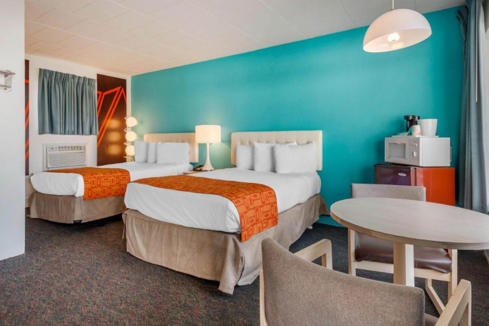 Room 1